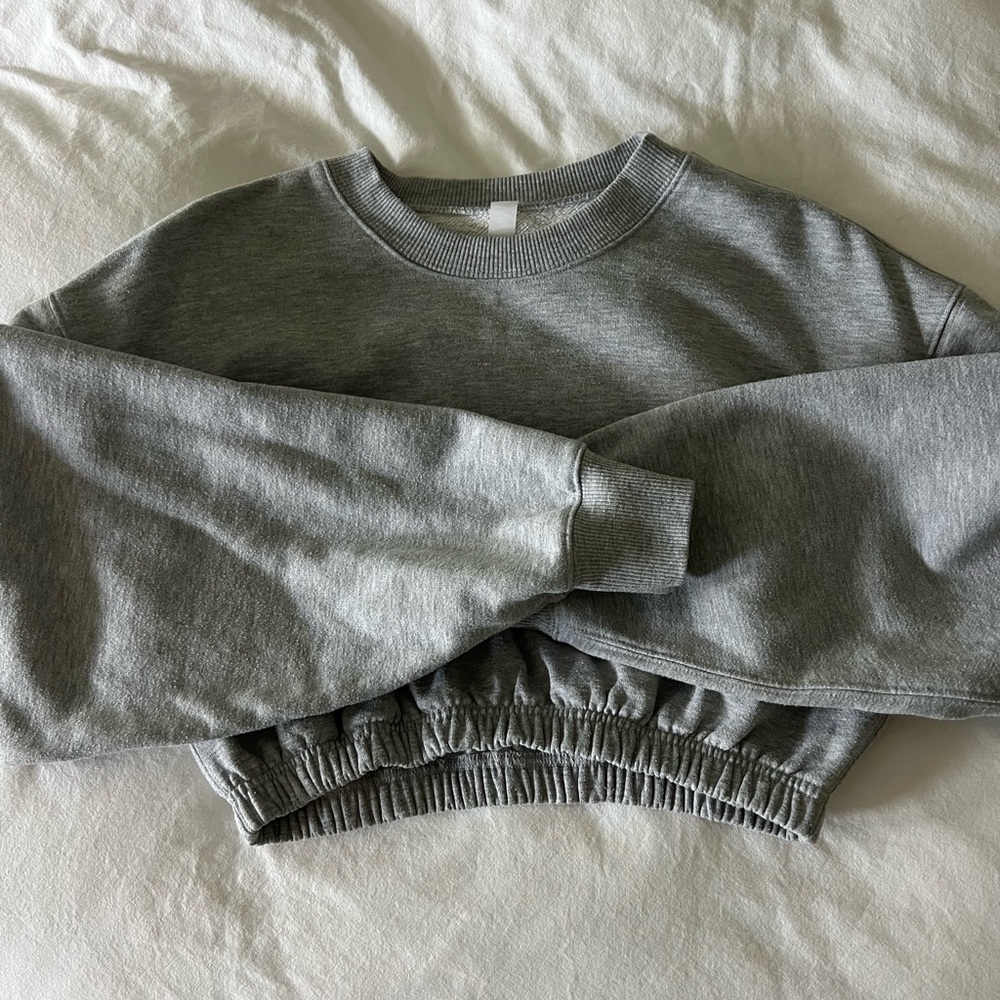 Alo devotion crew neck sweater